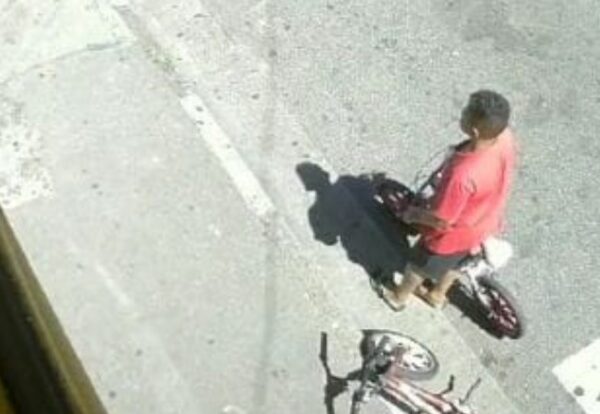 Menino morre ao ser atropelado quando pegava rabeira de caminhão no Helena Maria