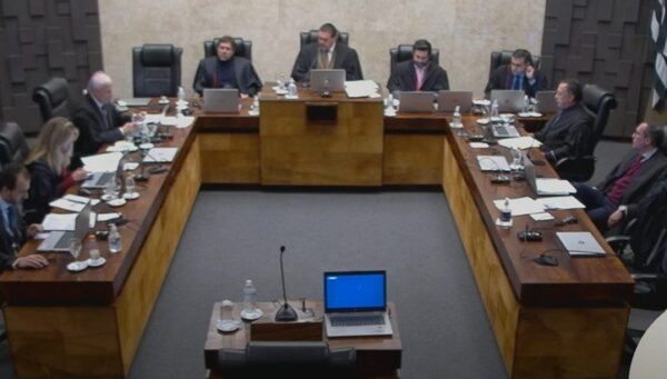 Justiça Eleitoral adia mais uma vez decisão sobre eleição de Barueri