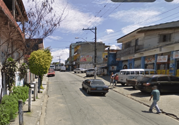 Polícia investiga caso de idoso encontrado morto em casa em Carapicuíba